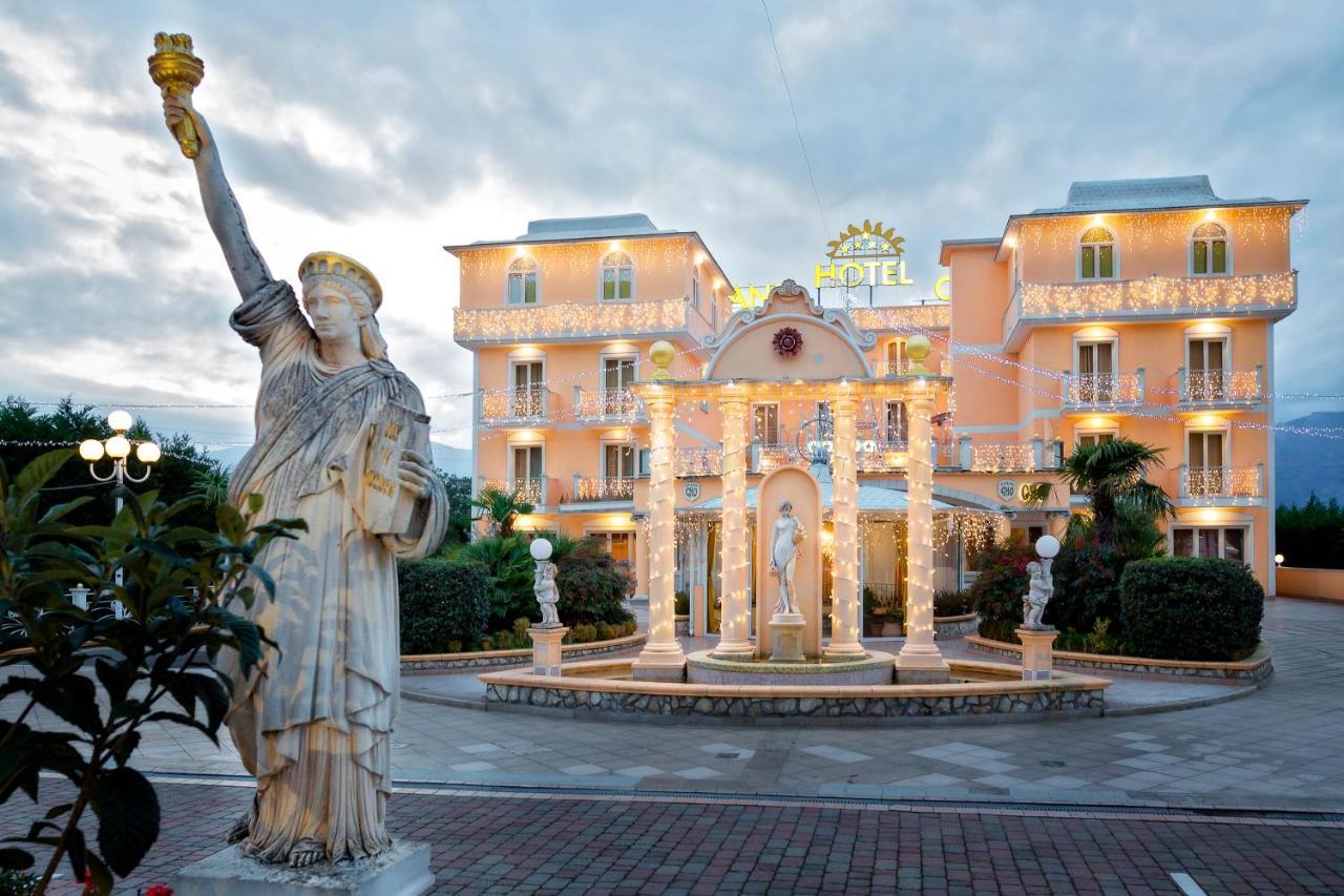 Grand Hotel Osman & Spa E Ristorante Il Danubio Atena Lucana Exterior foto